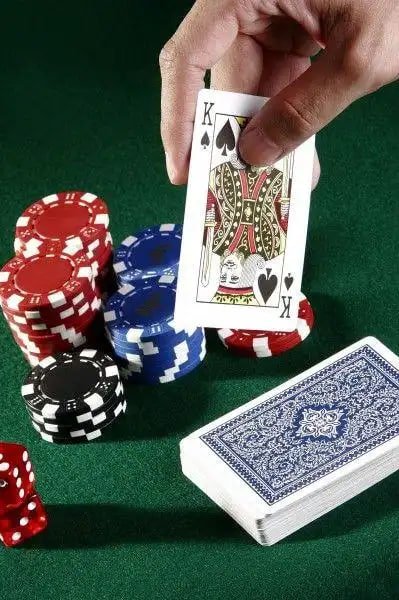 Kartu penjelasan cashback yang mudah dibaca